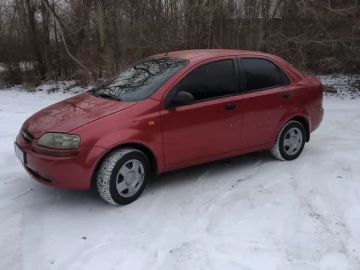 Авто Chevrolet Aveo 2004 № 7340624