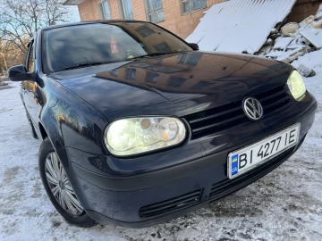 Авто Volkswagen Golf 2000 № 7341760