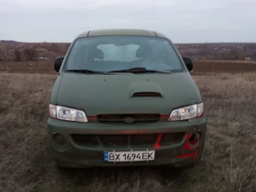 Авто Hyundai H1 Starex  2000 № 7341797