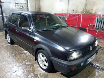 Авто Volkswagen Golf 1995 № 7346055