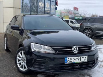Авто Volkswagen Jetta 2015 № 7347250