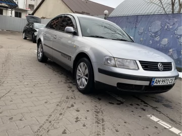 Авто Volkswagen Passat Sedan 1998 № 7347302
