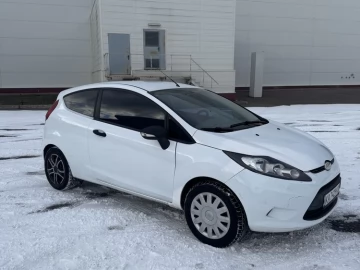 Авто Ford Fiesta 2010 № 7347535