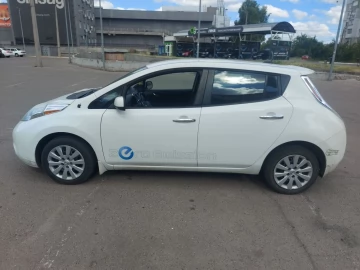 Авто Nissan Leaf 2013 № 7348066
