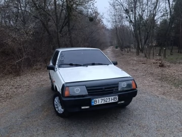 Авто ВАЗ 2109 1993 № 7348465