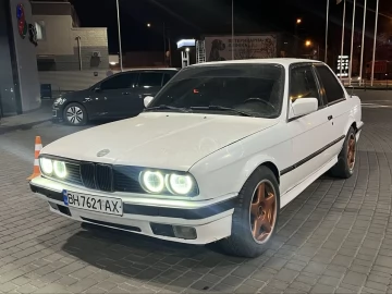 Авто BMW 3 Серия 1983 № 7348771