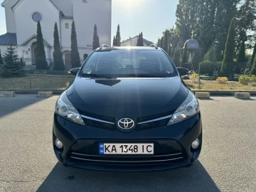 Авто Toyota Verso 2015 № 7349749