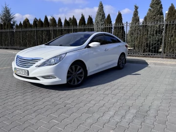 Авто Hyundai Sonata 2011 № 7350168