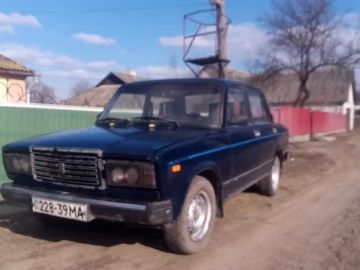 Авто ВАЗ 2107 1990 № 7350390