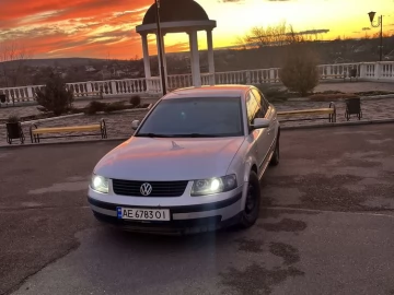 Авто Volkswagen Passat Sedan 1997 № 7350895