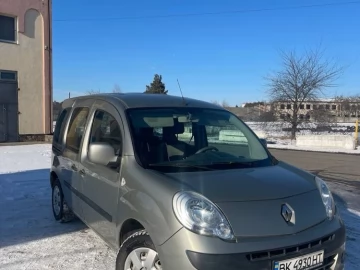 Авто Renault Kangoo Passenger 2010 № 7351327