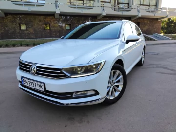 Авто Volkswagen Passat Variant 2015 № 7351924