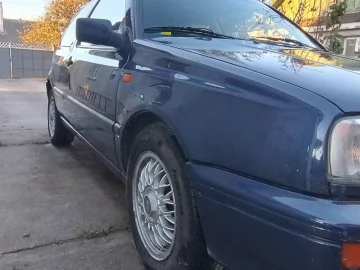 Авто Volkswagen Golf 1993 № 7352111