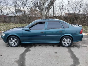 Авто Opel Vectra 2000 № 7352754
