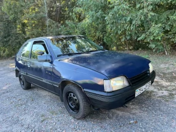 Авто Opel Kadett 1988 № 7353083