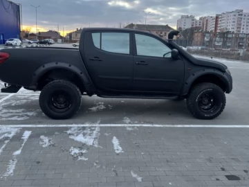 Авто Mitsubishi L 200 2007 № 7354225