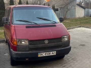 Авто Volkswagen Transporter 1991 № 7356299