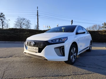 Авто Hyundai Ioniq 2018 № 7356413