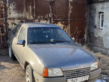 Авто Opel Kadett 1987 № 7356650