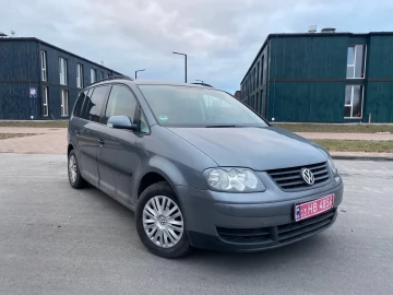 Авто Volkswagen Touran 2004 № 7359553