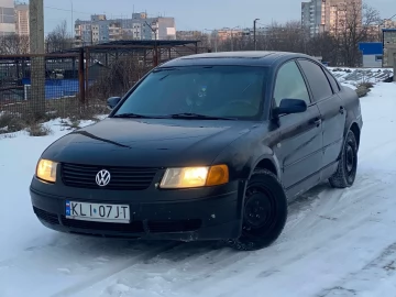 Авто Volkswagen Passat Sedan 2000 № 7360607