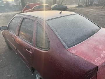 Авто Volkswagen Polo 1997 № 7360928