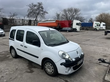 Авто Renault Kangoo Passenger 2010 № 7361654