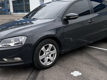 Авто Volkswagen Passat Sedan 2011 № 7361918