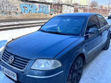 Авто Volkswagen Passat Hatchback 2001 № 7362852