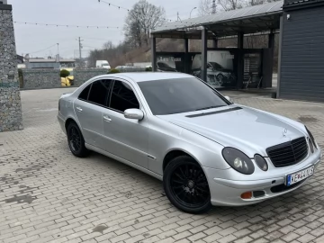 Авто Mercedes E Серия 2003 № 7363079
