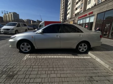 Авто Toyota Camry 2005 № 7363139
