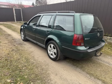 Авто Volkswagen Golf 2000 № 7363601
