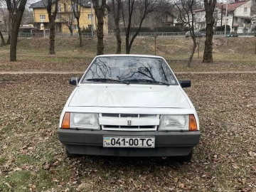 Авто ВАЗ 2108 1990 № 7364534