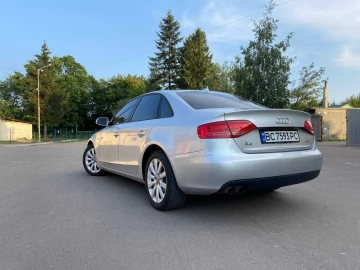 Авто Audi A4 2011 № 7364535