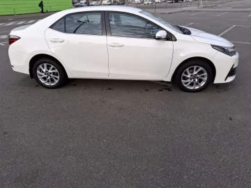 Авто Toyota Corolla 2016 № 7364574