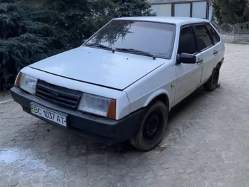 Авто ВАЗ 2109 1990 № 7364575