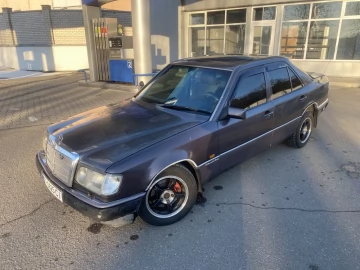 Авто Mercedes E Серия 1993 № 7364606