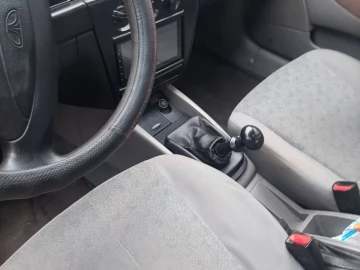 Авто Daewoo Nubira 2003 № 7365091