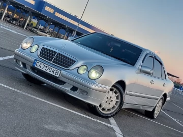 Авто Mercedes E Серия 2000 № 7366008