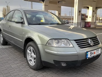 Авто Volkswagen Passat Sedan 2002 № 7366208