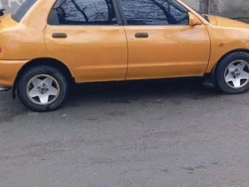 Авто Mazda 121 1994 № 7367012