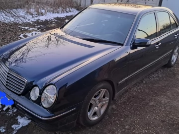 Авто Mercedes 220 2000 № 7368118