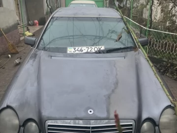 Авто Mercedes 230 1996 № 7368268