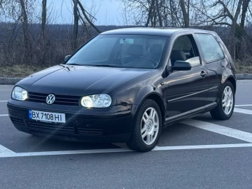 Авто Volkswagen Golf 2000 № 7370689