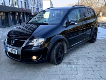 Авто Volkswagen Touran 2008 № 7372011