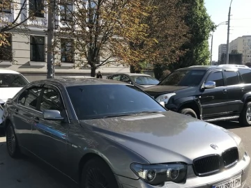 Авто BMW 7 Серия 2003 № 7372071
