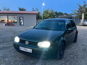 Авто Volkswagen Golf 2000 № 7373070