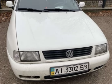 Авто Volkswagen Polo 2000 № 7373167