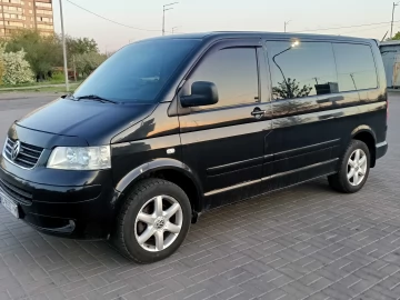 Авто Volkswagen Multivan 2006 № 7373255
