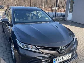 Авто Toyota Camry 2018 № 7373522